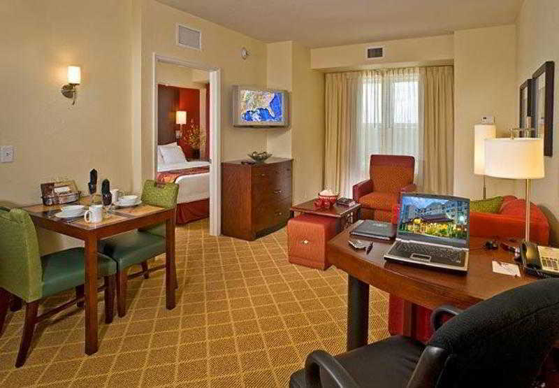 Residence Inn Tampa Suncoast Parkway At Northpointe Village Lutz Exterior photo